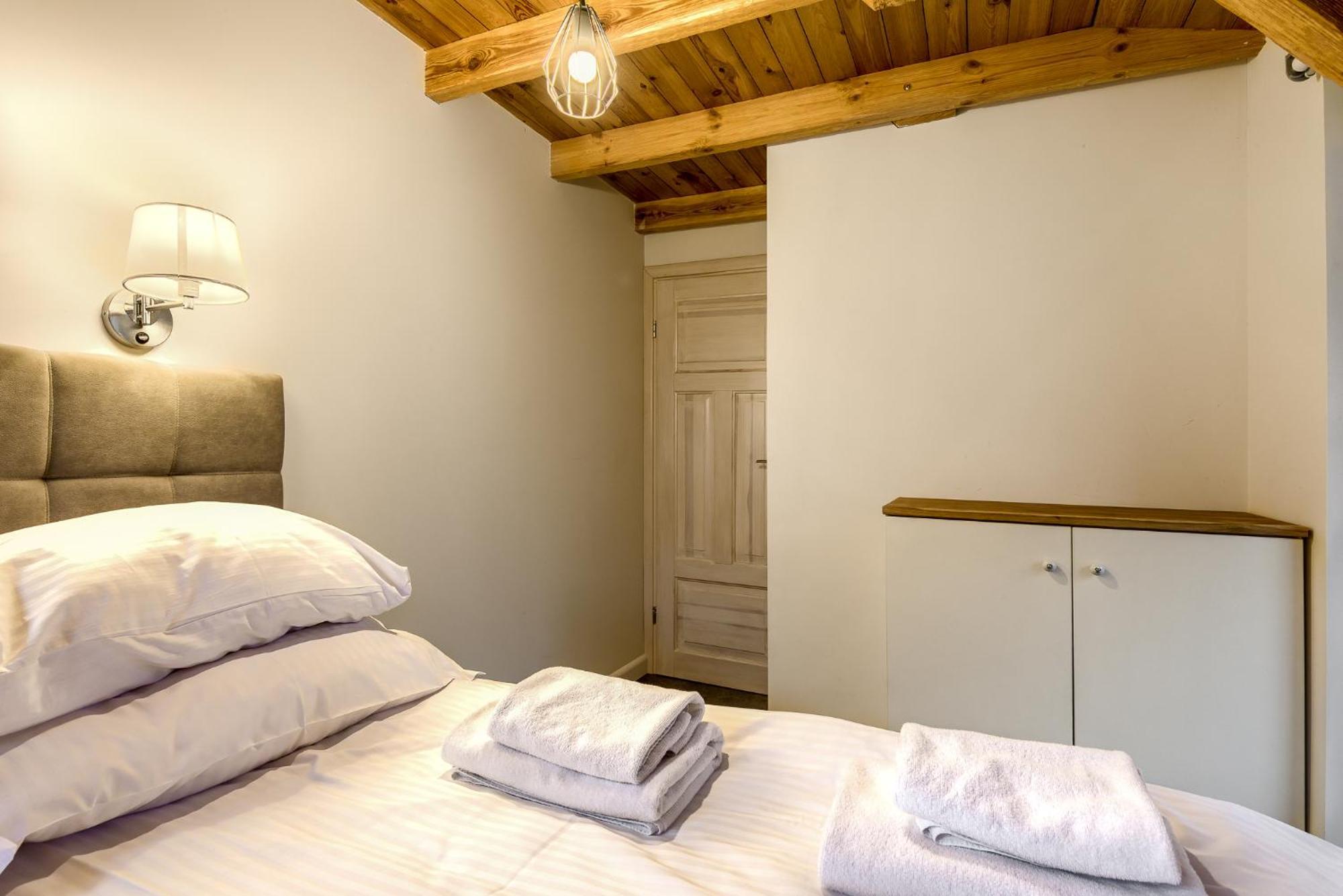 Mazursko - Komfortowe Domy 8 Osobowe Nad Jeziorem, Balia Lub Sauna Kretowiny Dış mekan fotoğraf